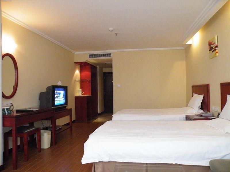Greentree Inn Guiyang Penshuichi Business Hotel Chambre photo