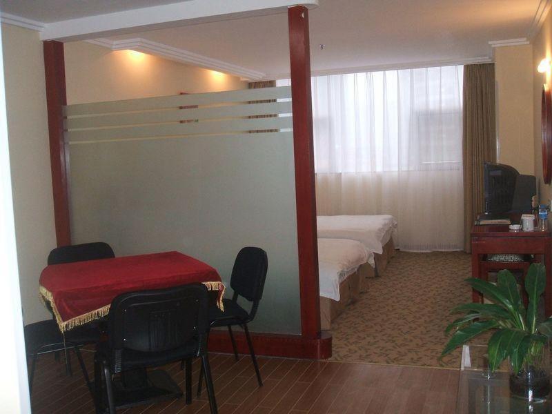 Greentree Inn Guiyang Penshuichi Business Hotel Extérieur photo